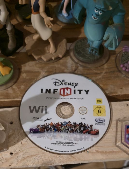 Nintendo wii+ Diney infinity 3.0 + 1.0+ jogos wii