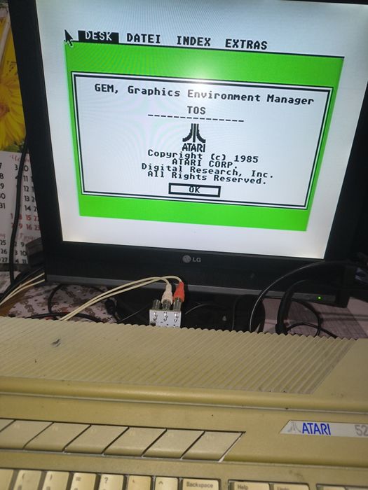 Atari 520 ретро комп'ютер