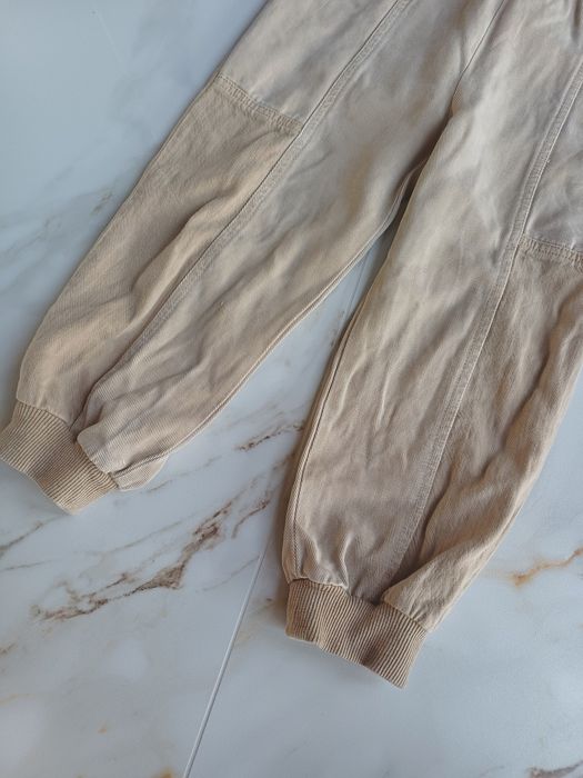 Zara dziecięcy kombinezon kids beżowy 116