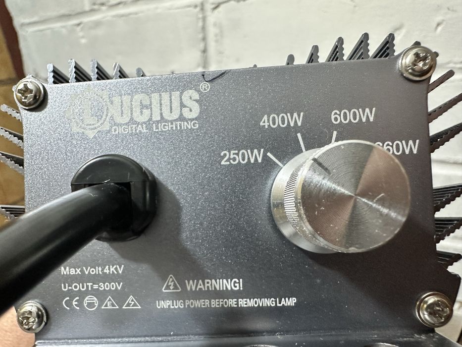 Zasilacz cyfrowy Lucius 600W