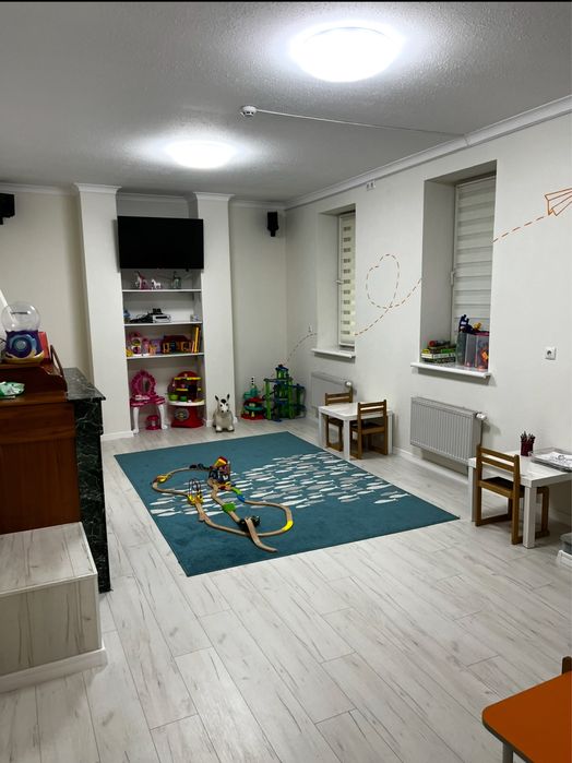 Продам діючий дитячий  садок з прибутком