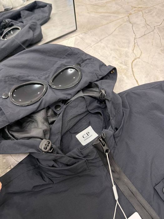 Вітровка Cp Company