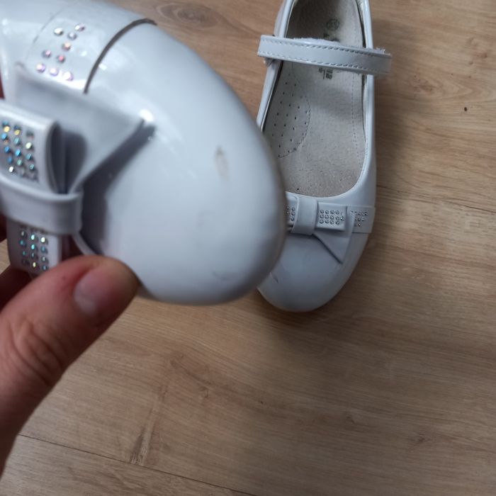Pantofle buty I Komunia Święta