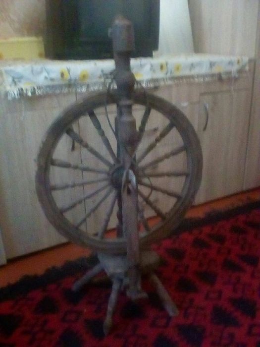 Продам прялку для інтер'єру чи в колекцію