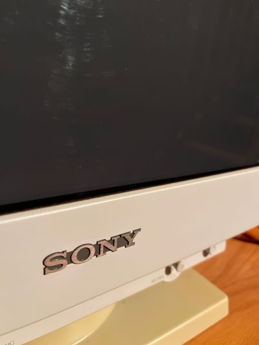 Monitor Sony FD Trinitron 19" GDM-F400T9 Retro Gaming / Retro Computing