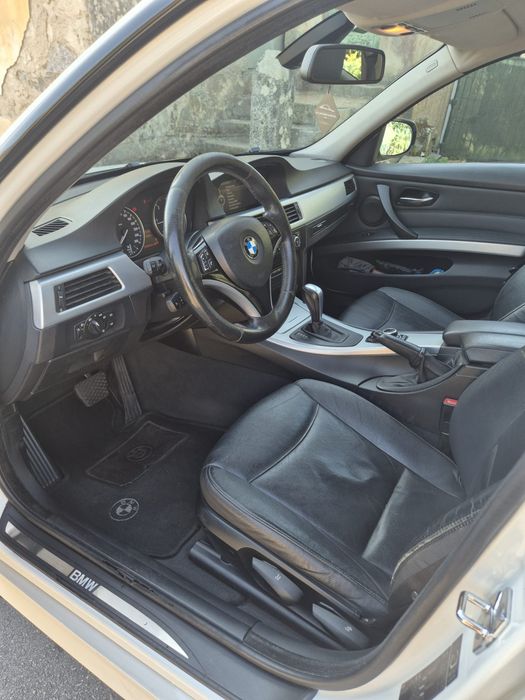 BMW e91 320d.