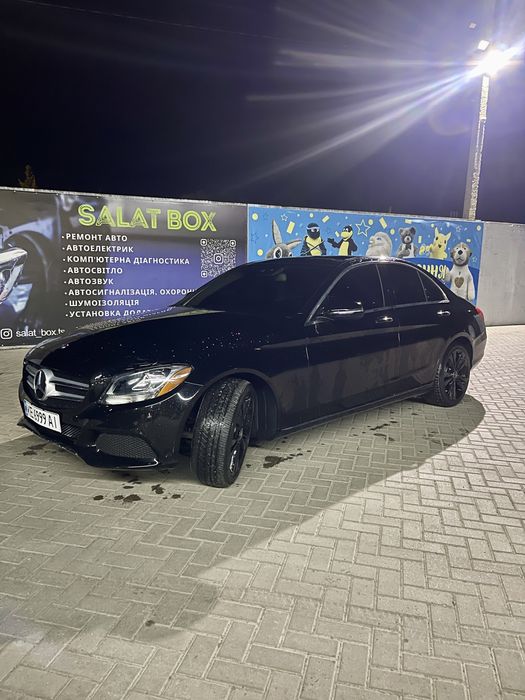 Продам Mersedes Benz C 300, 2016 р.в.  2 л. турбо задній привод