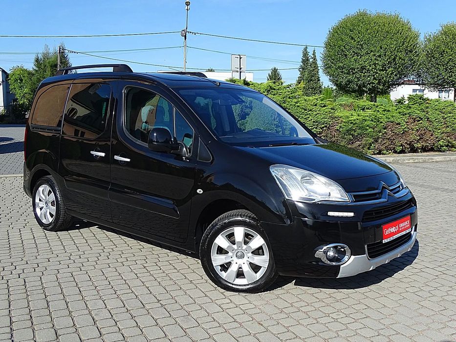 Citroën Berlingo Multispace LED Klimatronik Bluetooth Czujniki Panoram Dach Gwarancja