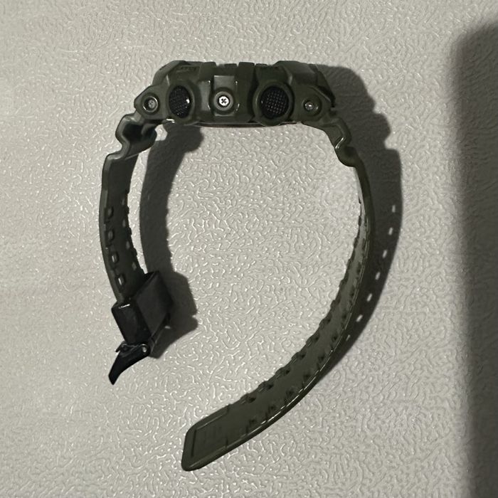 Годинник Casio G-Shock GA-700uc