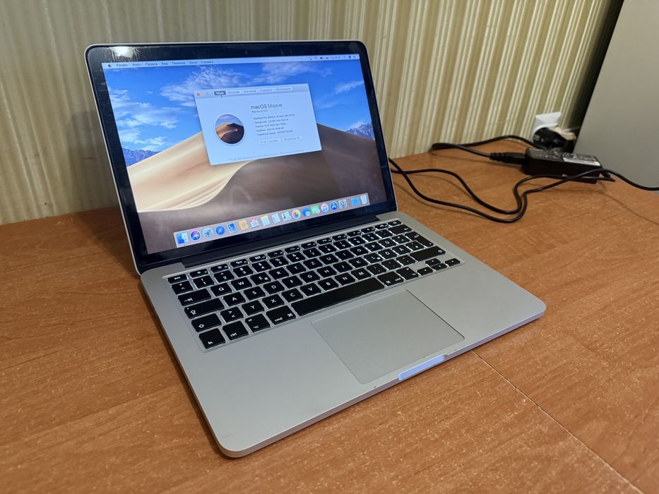 Ноутбук MacBooc  A1502 2K дисплей