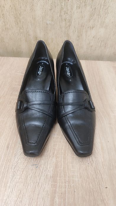Шкіряні жіночі туфлі Jana
