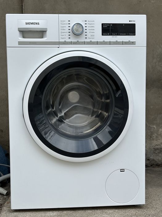 Пральна машина Siemens iQ700