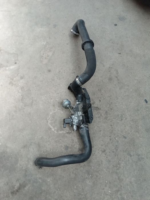 Zawór EGR przewody Land Rover Discovery IV