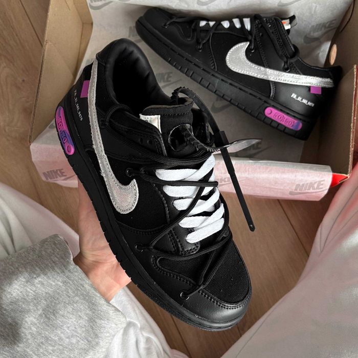 Женские Кросовки данки Черно-белые с фиолетовым (36–41)