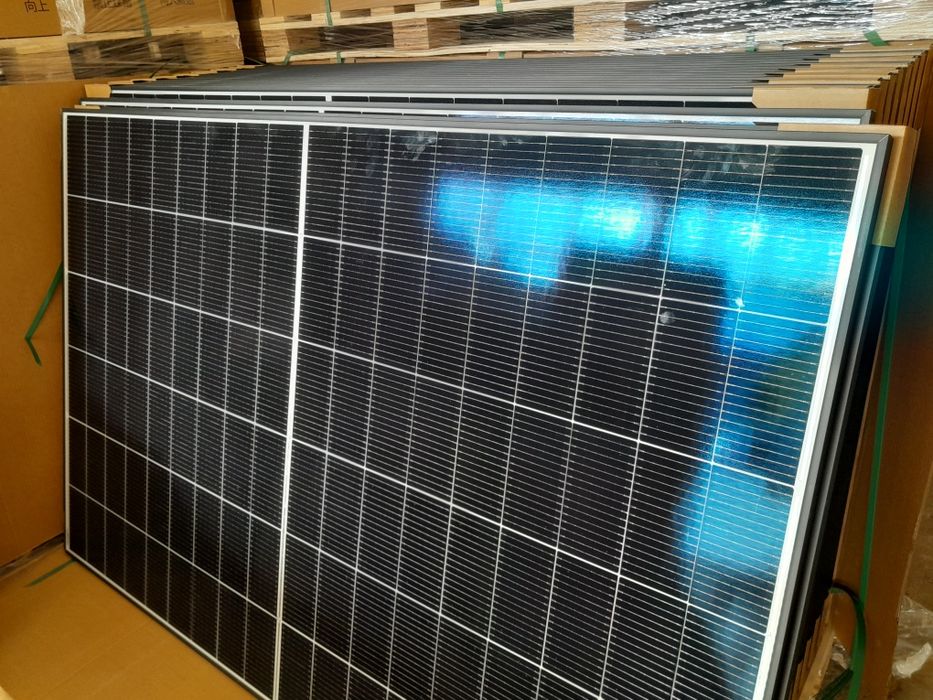 Сонячні панелі LONGI 610w двухсторонні..