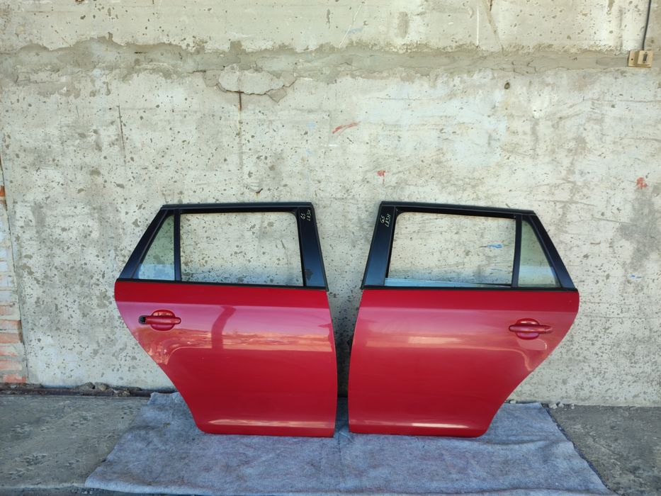 Двері задні Фольксваген Гольф 5 Гольф 6 двері Volkswagen Golf 5 Golf 6