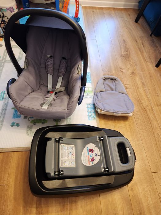 Fotelik Maxi Cosi Cabriofix i-size + baza