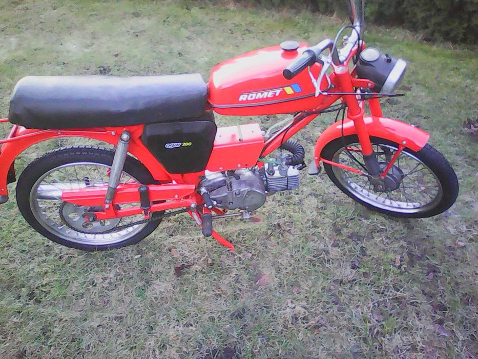 Romet , ogar 200 ładny stan , na chodzie, rej na zabytek