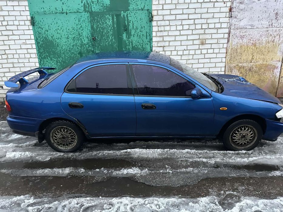 Продам мазду 323