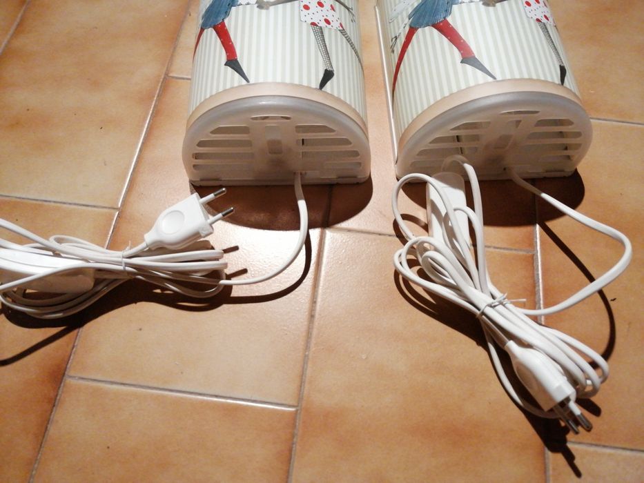 Candeeiros (cómoda) para quarto criança