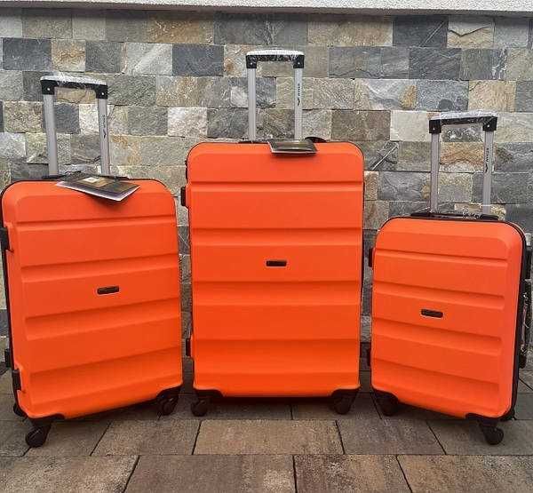 Валіза, Чемодан Хс, С, М, Л , Сумка дорожня Wings Віннс 147