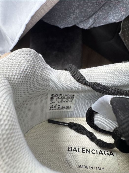 Balensiaga кросівки