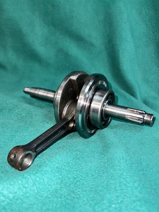 Колінчатий вал на альфу