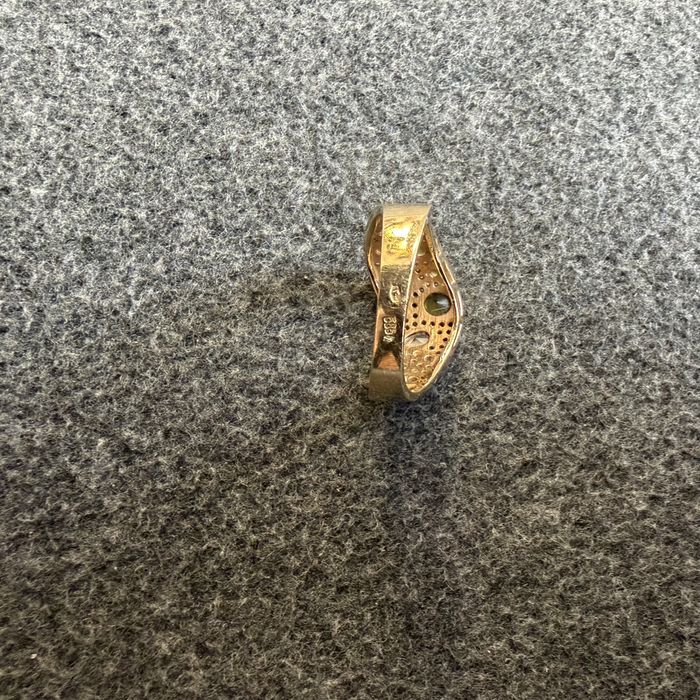 Piekny pierscionek zloty 585 - 5,43g