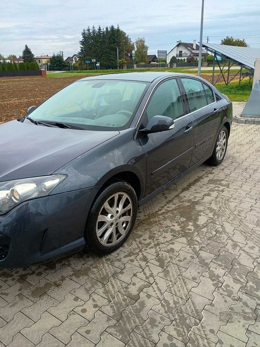 Renault Latitude