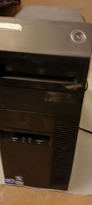 Komputer stacjonarny i3 SSD+hdd dedykowana kartą graficzną 1g