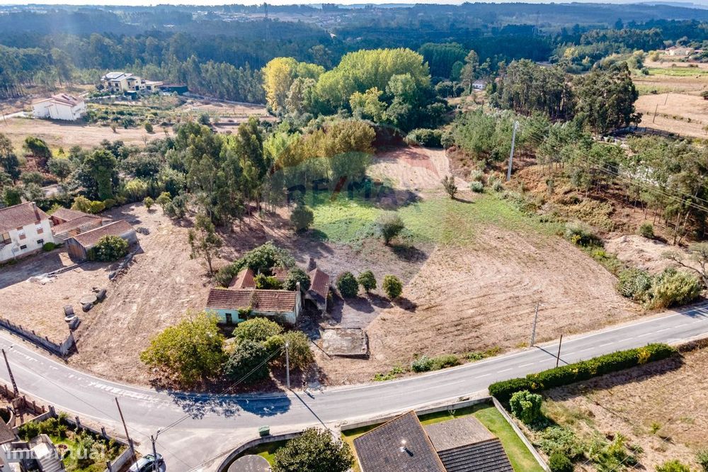 Moradia T4 para venda