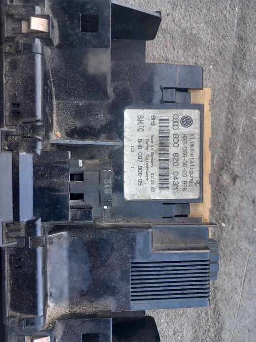 Panel nawiewu audi a4b5 lift