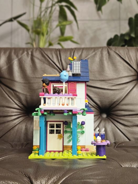 Dom rodzinny Andrei klocki LEGO Friends zestaw 41449 6+