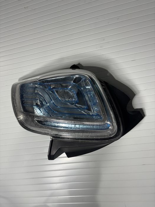 Farol Direito Renault Zoe