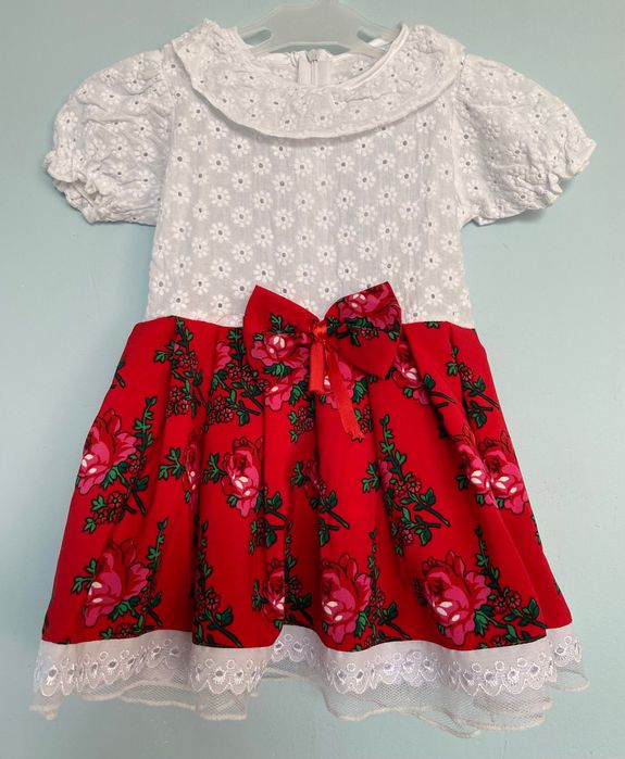 Sukienka ażurowa 80