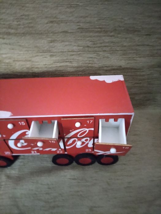 Camião madeira Coca Cola