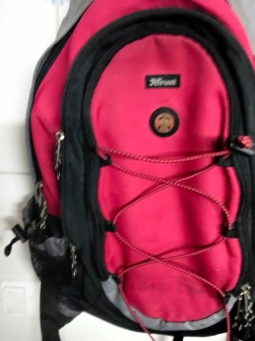 Mochilas sacos de ombro.pasta pc etc