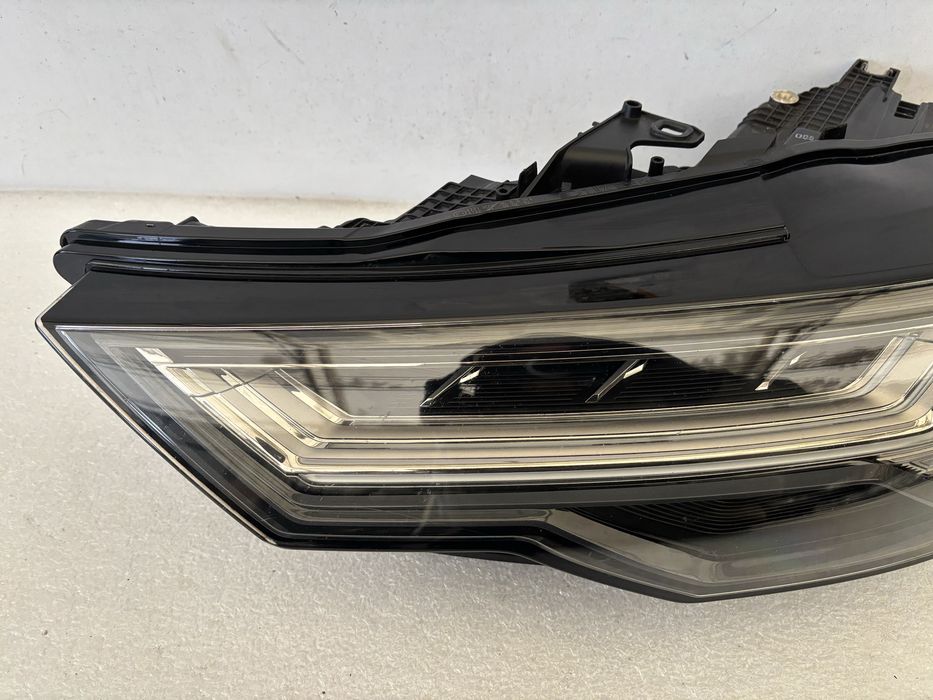 Audi A6 C8 4K 4K0 matrix lampa lewy przód lewa przednia