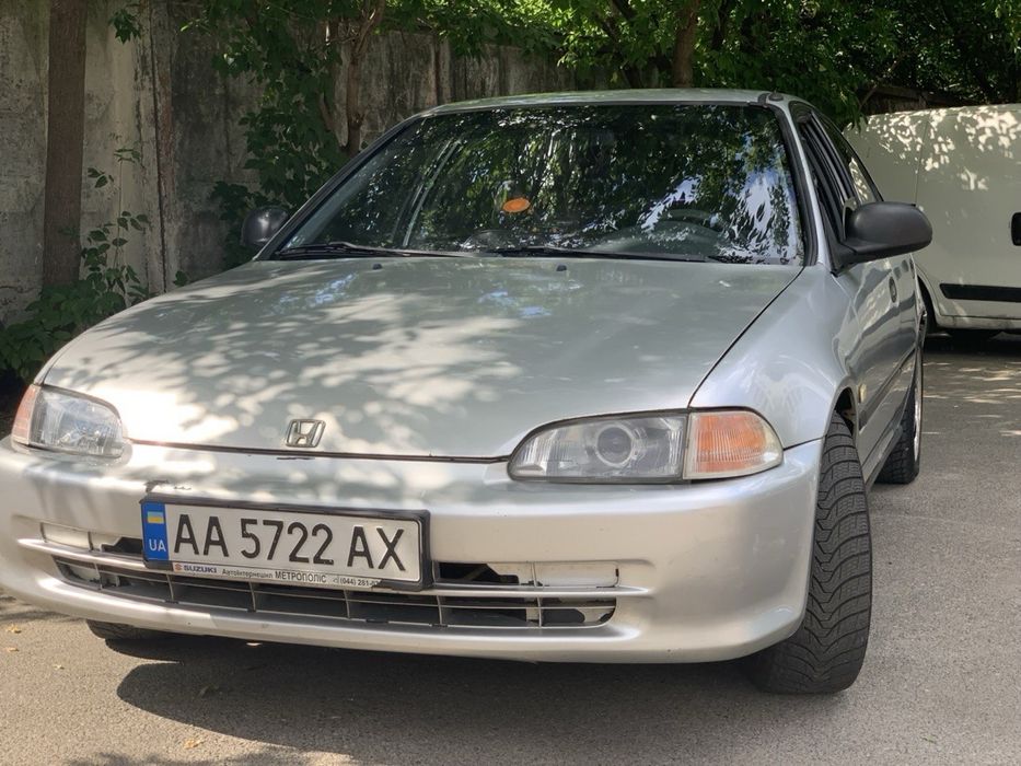 Продаю авто Honda civic eg