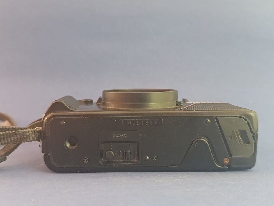 Nikon L35 2.8 35mm
