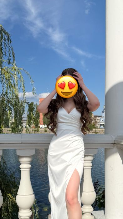 Сукня в ідеальному стані