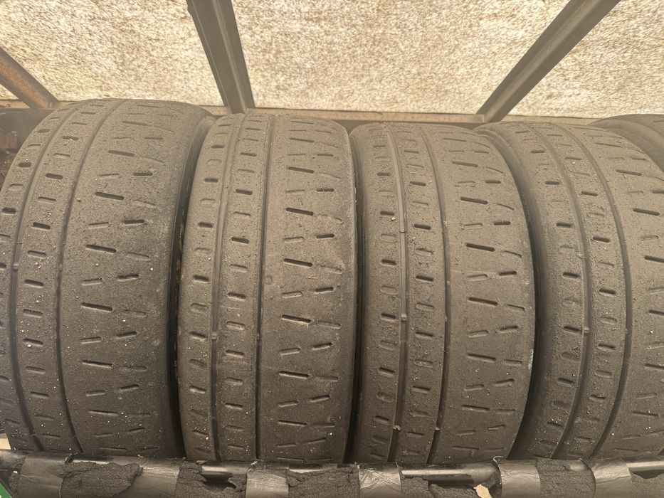 Pneus Pirelli rali