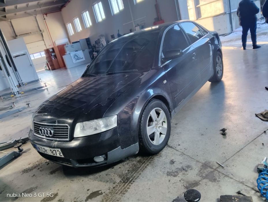 Продам авто ауду А4 2001 рік