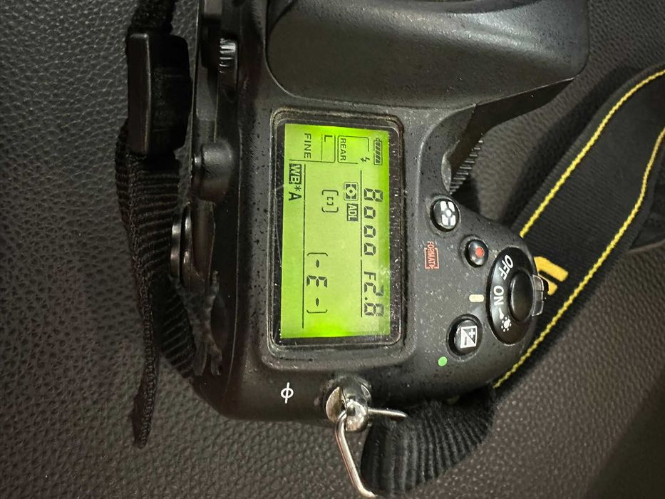 Nikon D7100 24M (apenas corpo