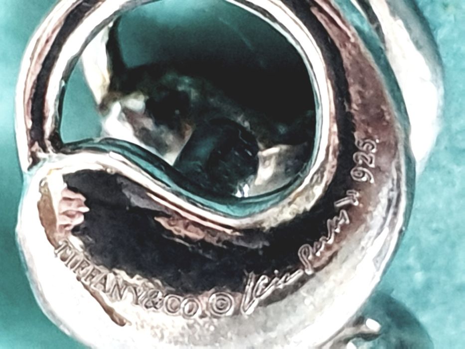 Maravilhosos botões de punho Tiffany & Co -Elsa Peretti eternal circle