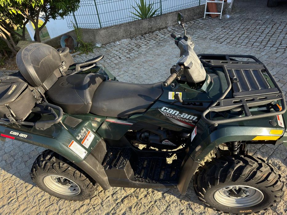 Vendo moto 4 can-am 400