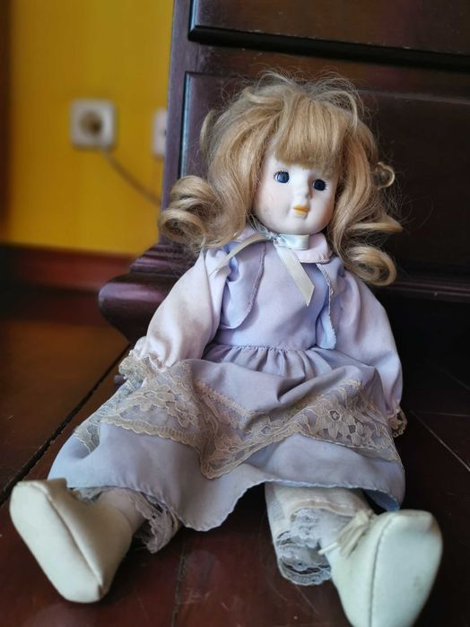 Boneca Porcelana