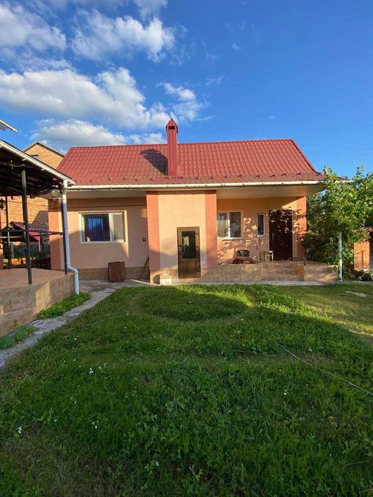 (3) Продам будинок в Луці-Мелешківській 5795