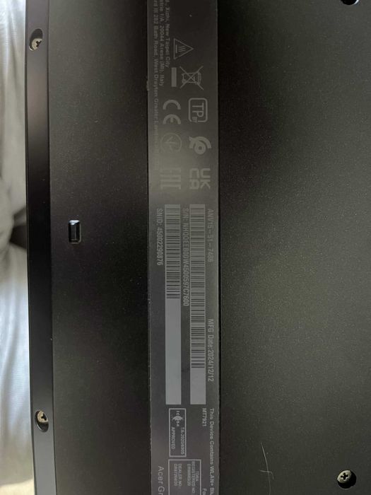 Acer Nitro V 15 — i7-13620H / RTX 4060 8 GB / 16 GB DDR5 / SSD 1 TB / 165 Hz