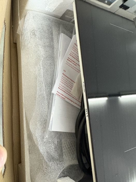 Преміум плита 2в1 Miele KMDA 7272 з вбудованою витяжкою Нова індукція з витяжкою